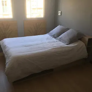 https://residence-des-postes-appartement-numero-1-climatise.hotels-rhonealpes.com